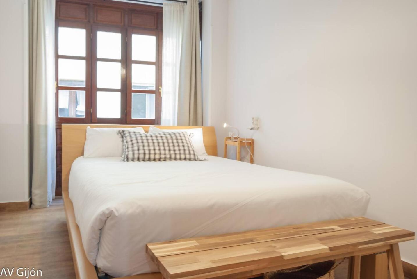 Apartament Av Begona 4 Centro Gijón Zewnętrze zdjęcie